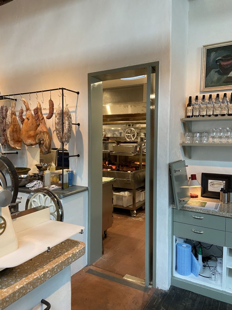 Totti's Rozelle interior and fitout by CWF Constructions